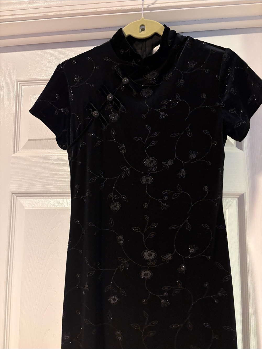 Dress Barn Black Velvet Floral Maxi Dress - Picture 3 of 7